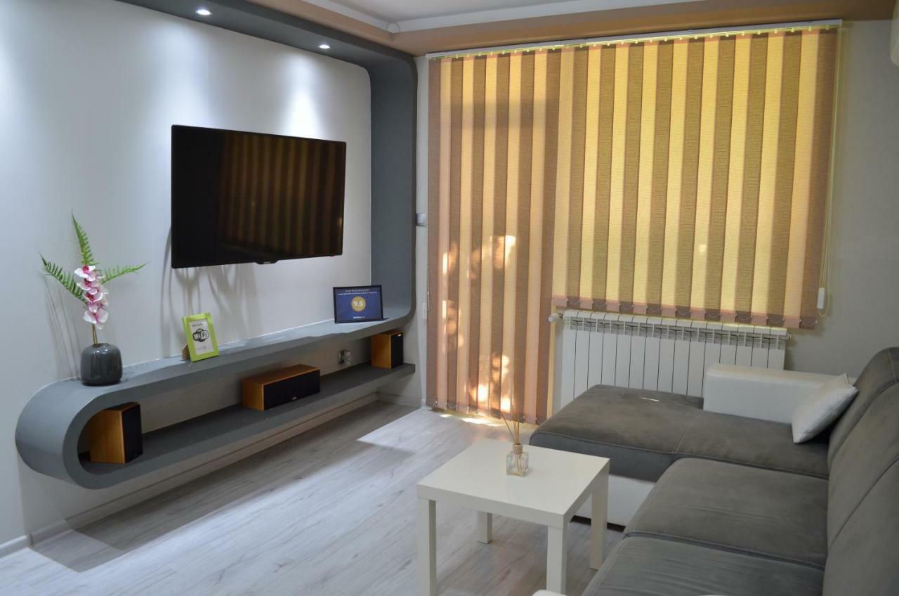 Luxury Apartment Near Varna, Located In Targovishte Eksteriør bilde